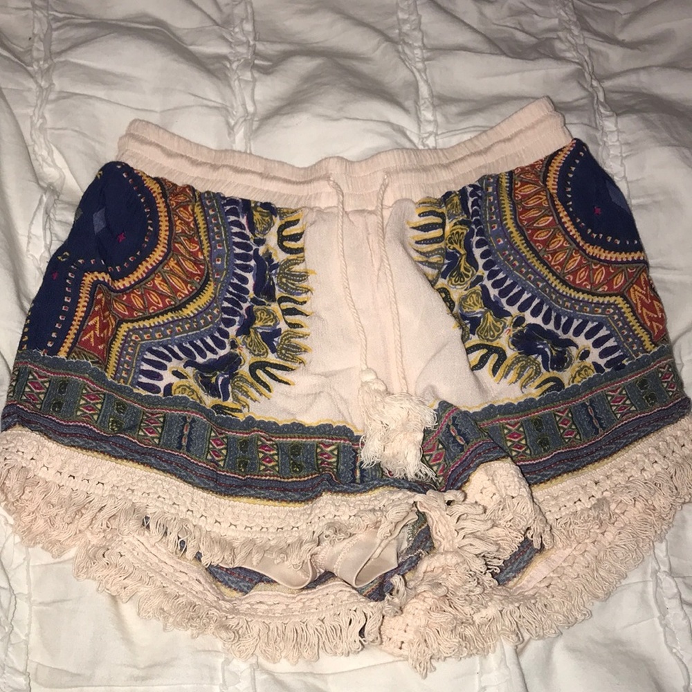 Light pink patterned shorts